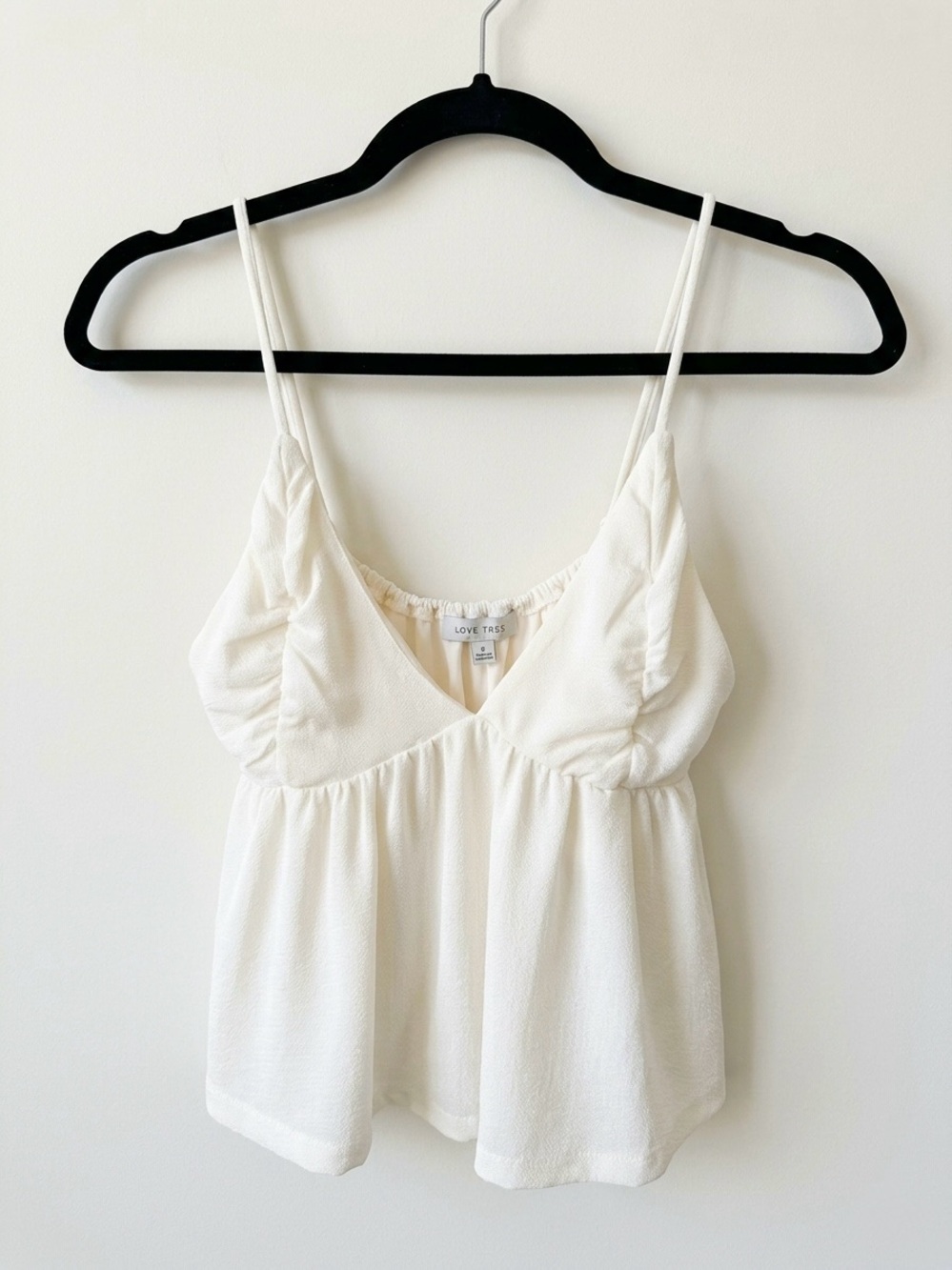 Love Tree Cream Lightweight V-Neck Spaghetti Strap Camisole